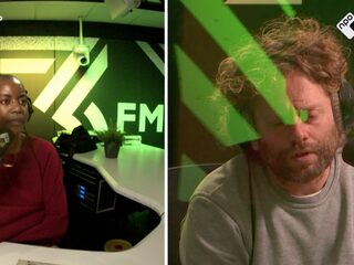 Kijk terug: Benny Sings co-host bij 3voor12 Radio