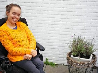Noortje (23) zit in een rolstoel en werd steeds afgewezen voor een stageplek