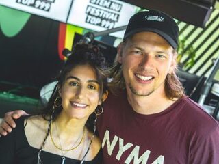 Naaz over nieuw werk: “Ik wilde leven, ik wilde de wereld zien”