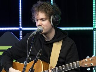 Fokko met 'Karin Heeft Geen Corona' in de 3FM Live Box