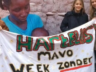 Deze scholieren leven een week zonder smartphone