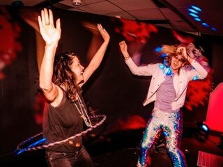 Het Thema-uur voor de nachtbrakers tijdens 3FM Serious Request: The Lifeline