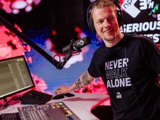 3FM en 'Never Walk Alone'-actie genomineerd voor internationale radio-award