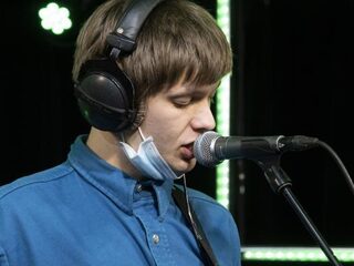 The Vices spelen 'Looking For Faces' in de 3FM Live Box