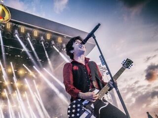 Throwback: Jules (11) speelt mee met Green Day