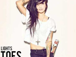 Lights live bij Giel op Lowlands