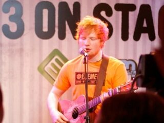 Ed Sheeran live bij 3 On Stage
