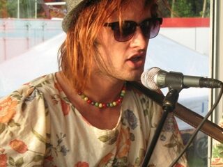 Will And The People live in de studio