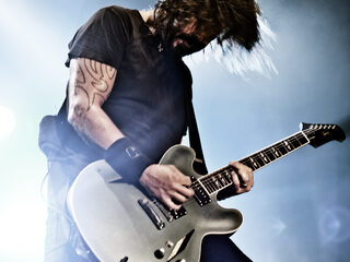 Foo Fighters keren terug na zeven jaar