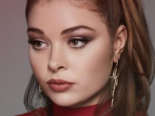 Linde Schöne gaat dwars door haar tranen heen