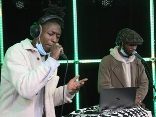 3FM Talent GIAN speelt 'Medicatie' in de 3FM Live Box