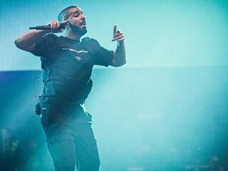 Drake dropt opeens twee compleet nieuwe tracks