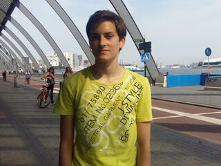 Daniël (16) doet een herkansing om summa cum laude te slagen op het gymnasium