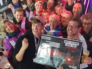 Deze groep loopt gewoon hun eigen Lifeline!