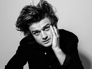 Stranger Things-ster brengt eerste single 'Roddy' uit