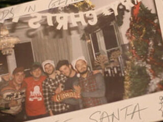Kids In Glass Houses - 'Secret Santa'