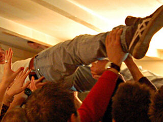 Het huiskamerconcert van Kensington bij Jelmer