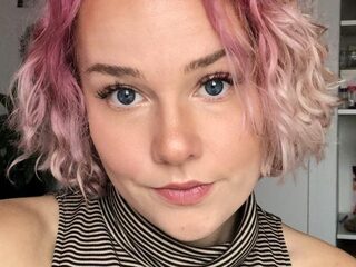 Tessel (22) schaamde zich omdat ze werd mishandeld door haar vriend