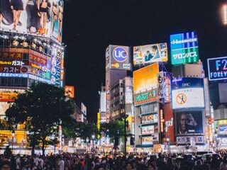 Jongeren minder gevoelig voor reclame dan volwassenen