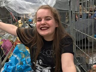 Fanverhalen: "Ik stuurde wel honderd tweets in de hoop gevolgd te worden door de bandleden"