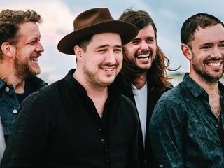 Mumford and Sons brengen nieuwe track 'If I Say' uit