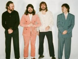 Supergroep 4B2M is een doldwaze spacerock-smeltkroes