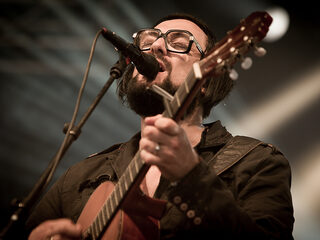 Blaudzun en meer nieuwe namen op Paaspop
