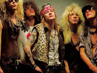 Ex-Guns 'n Roses-drummer doet boekje open