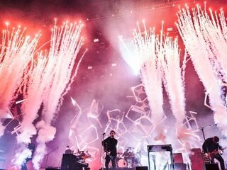 Editors is een ster in grote én kleine concerten