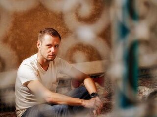 Armin van Buuren heeft met 'Therapy' weer hit te pakken