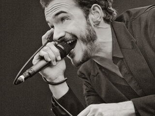 Editors interview op Rock Werchter