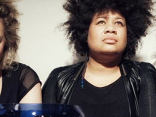 Dudettes - 'How It Feels'