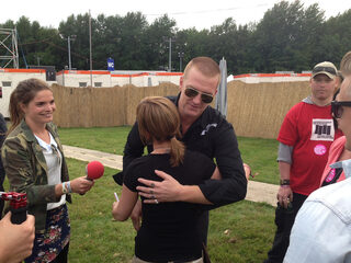 De meet & greet met Queens Of The Stone Age op Pinkpop