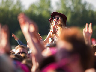 Het Mosh Pit-Alarm: zes nummers om op flauw te vallen!