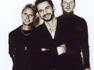 Video: Depeche Mode op de klokken van de Dom