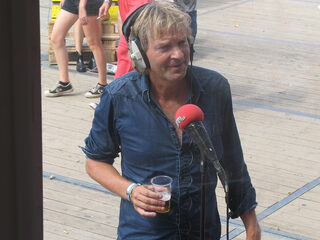 Matthijs van Nieuwkerk dook op voor de studio