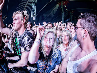 Documentaire: Homo Lowlandia in natuurlijke habitat