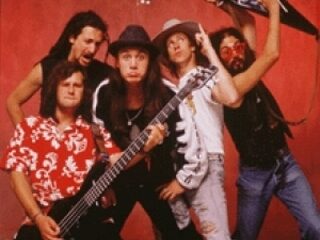 Faith No More brengt na 18 jaar weer nieuw album uit