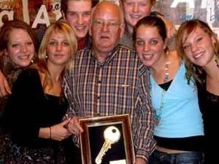 BuZz verkiest Congierge 2005