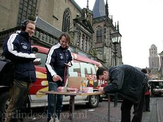 3FM Camper rijdt door Nederland