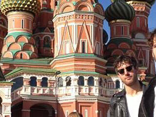 Go Back To The Zoo over het nieuwe album en Moskou