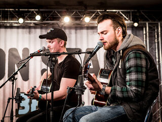 3voor12s Top 5 van Eurosonic dag 2