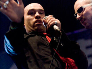 Infadels zetten Oxford Street op zn kop