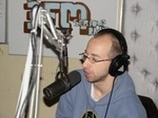 Luister de Serious Yearmix terug