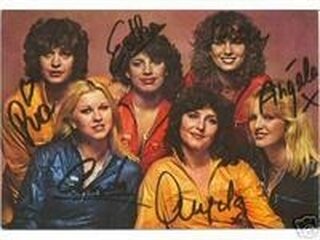 Dolly Dot Ria Brieffies overleden