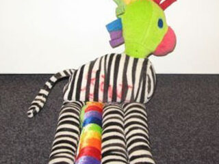 Knuffel van Sinterklaas op veiling