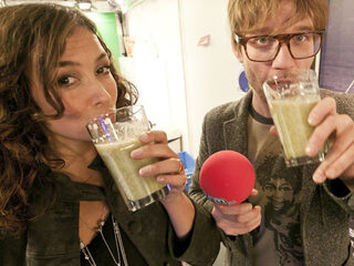 Gerard filmt in het Glazen Huis