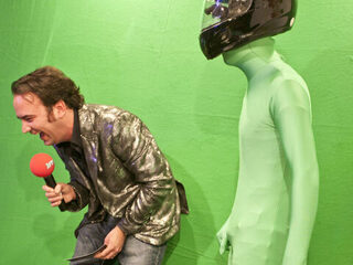 Veiling TV: Met Giel de onzichtbare assistent van Gerard