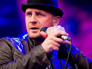 Carice, Racoon en Miss Montreal treden op voor Glazen Huis