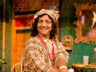 Jorgen Raymann of Tante Es blijft slapen